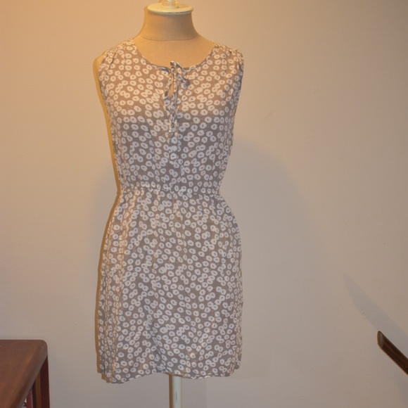 LOFT Dresses & Skirts - Loft Gray and White tie neck elastic waist Dress